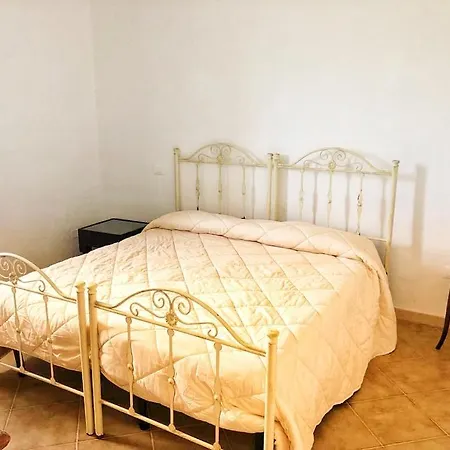 Holiday home Mariapaola